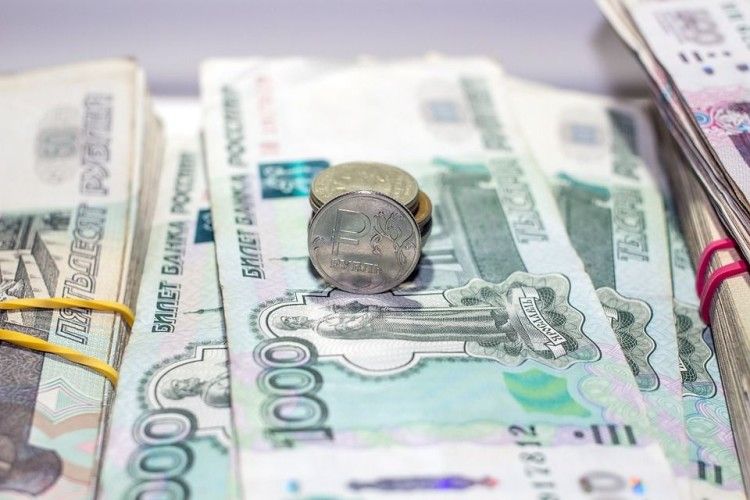 Рубль злякався нових санкці США і впав