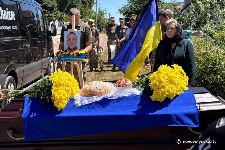 Волинь провела у засвіти Героя