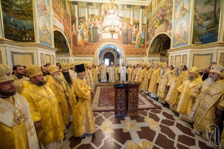 Єпископ Нафанаїл співслужив Предстоятелю УПЦ у Свято-Успенській Києво-Печерській Лаврі