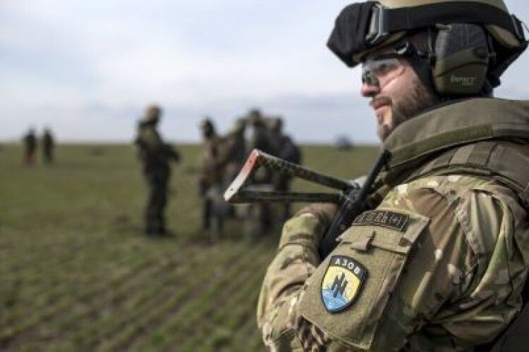 Японія виключила полк «Азов» зі списку терористичних організацій