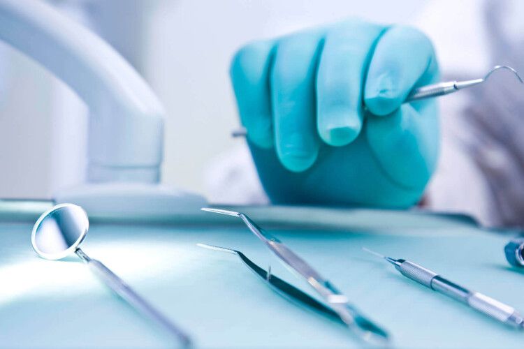 У Кривому Розі після відвідування стоматолога помер 14-річний хлопчик