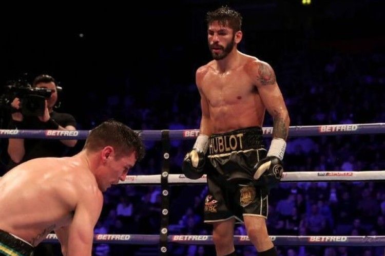 Язикатий венесуелець погрожує набити нашого Ломаченка