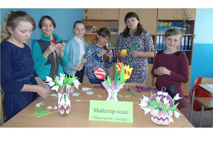 Снігу по коліна – а у Ветлах вже розквітли первоцвіти!