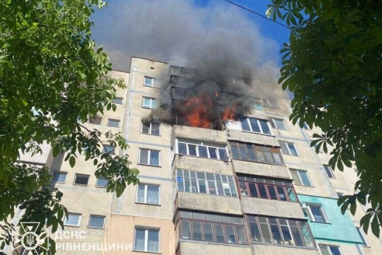 У Рівному багатодітна родина під час пожежі втратила 10-річного сина