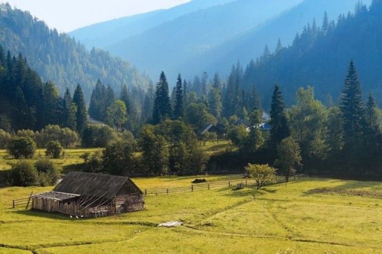 Гройсман і Карпати: уряд розробляє модель розвитку гірських та високогірних територій 