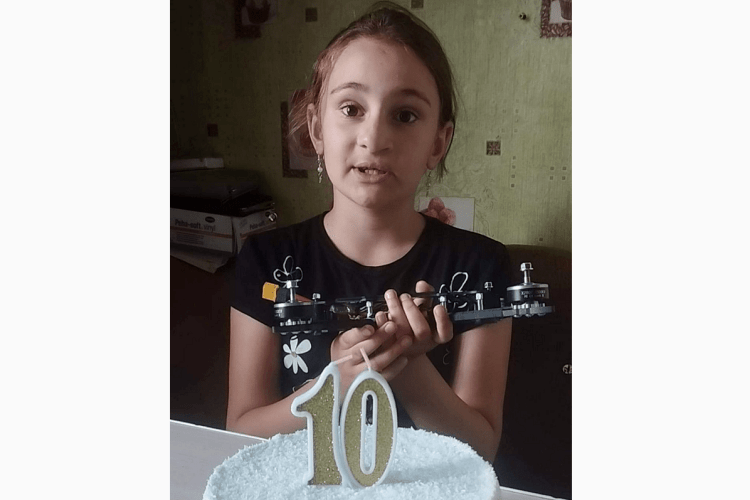 10-річна волинянка зібрала кошти на дрон для 100-ї бригади