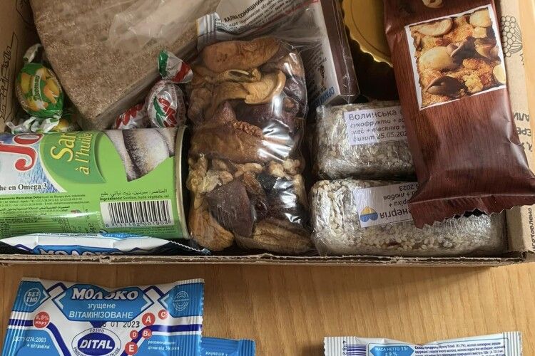 Відома волинська волонтерка:«Захисники, ми молимося за вас!»