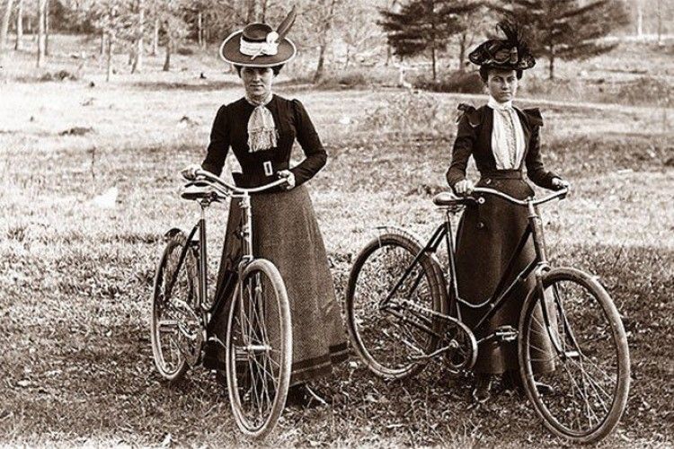 Рівнянам розкажуть про емансипацію жінок у міжвоєнній Польщі