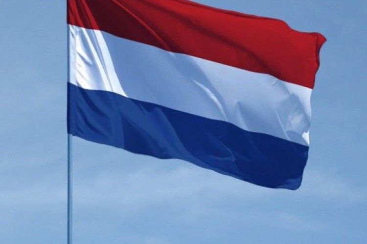 У Нідерландах потяг на смерть збив 4 дітей
