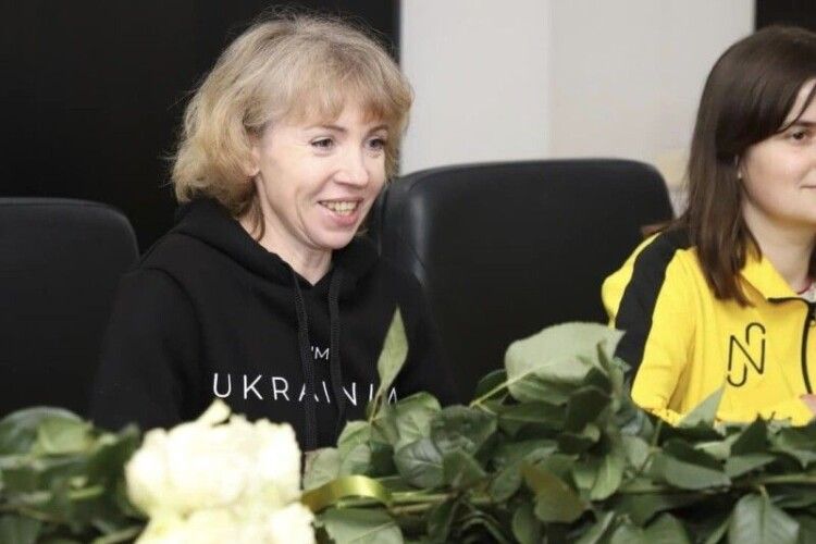 Звільнена з полону лучанка зустрілася з донькою (Відео)