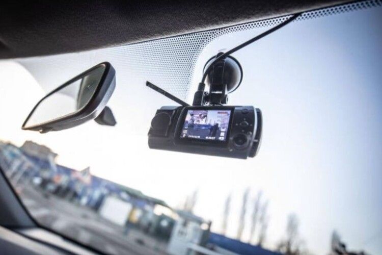 На Рівненщині майбутні водії складатимуть іспити «на права» при камерах