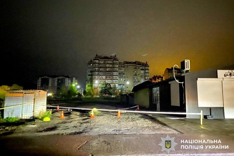 На Рівненщині чоловік поранив поліцейського та отримав кулю у відповідь