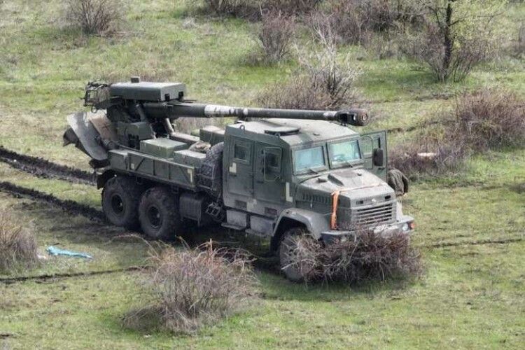 Перша українська гаубиця у «натівському» калібрі знищує ворогів 