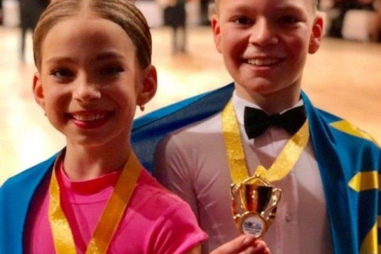 Українська танцювальна пара стала абсолютними чемпіонами світу