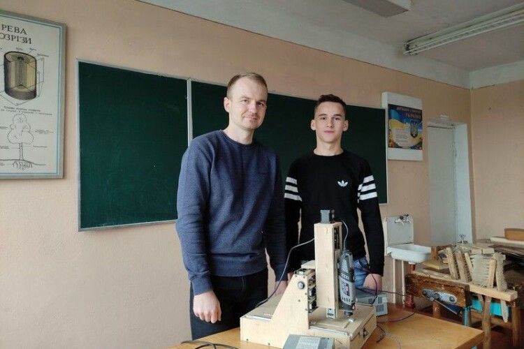 Юний ковельський конструктор став переможцем всеукраїнської виставки-конкурсу