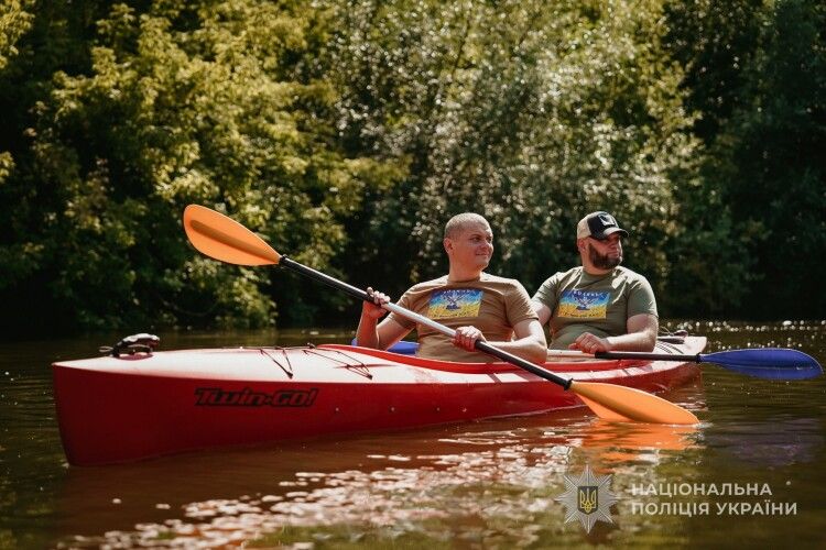 На Волині поранені захисники пересіли на човни