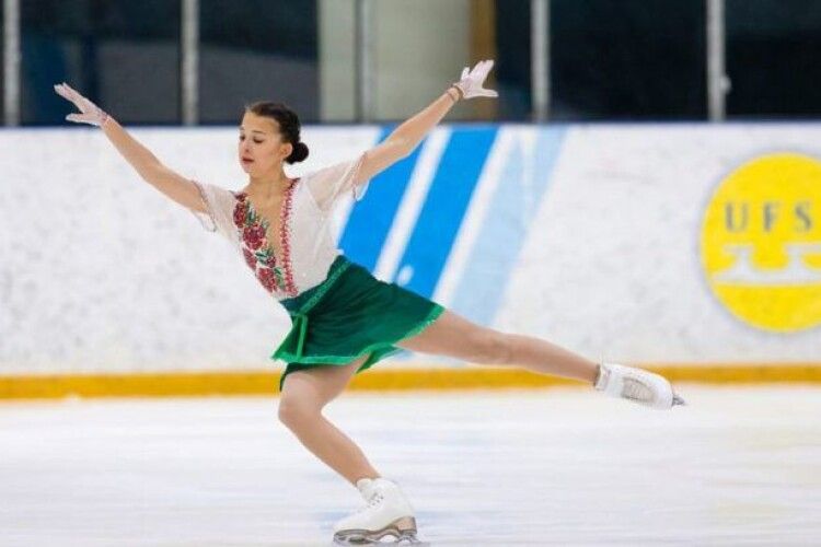 Московська фігуристка у вишиванці під «Щедрик» виступила за Україну на Олімпіаді-2022