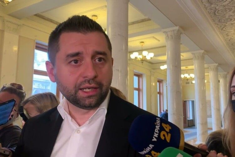 Наступний етап операції - вивезти всіх, хто перебуває на «Азовсталі», - Арахамія