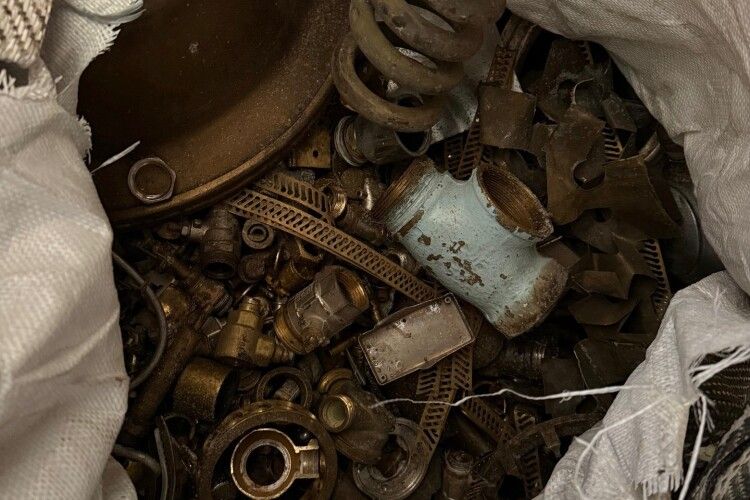 Волинські митники виявили 11 тонн міді під прикриттям алюмінію (Відео)