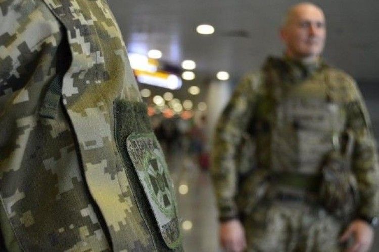 Після завершення воєнного стану в Україну не впустили понад 700 росіян