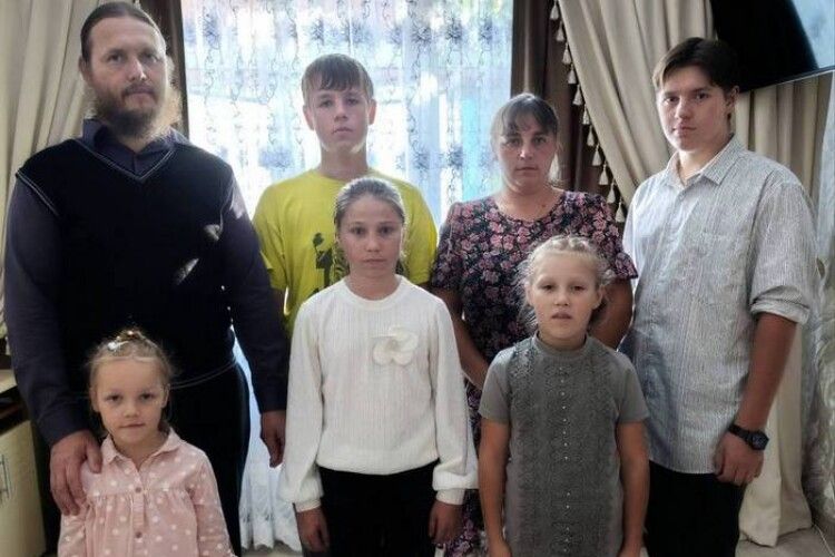 Родина священника з Волині створила дитячий будинок сімейного типу