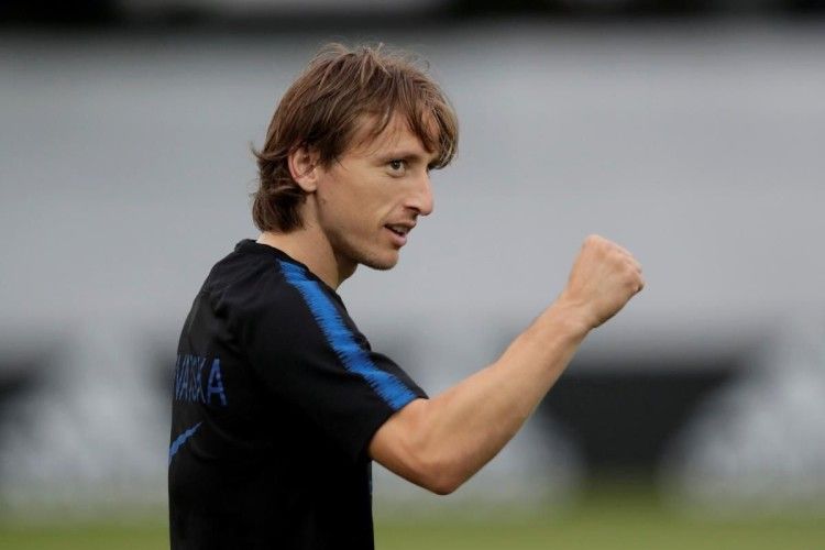  Лука Модріч, Кріштіану Роналду та Мохаммед Салах поборються за «Золотий м'яч»