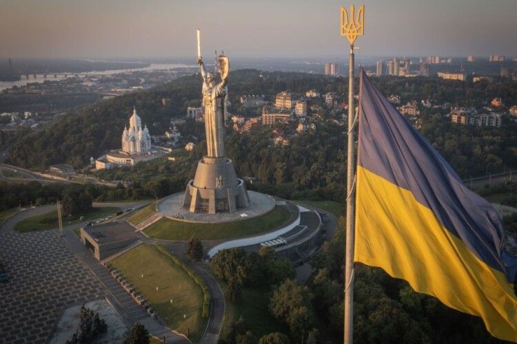 Ціллю російського «Кинджала» була «Батьківщина-мати»?