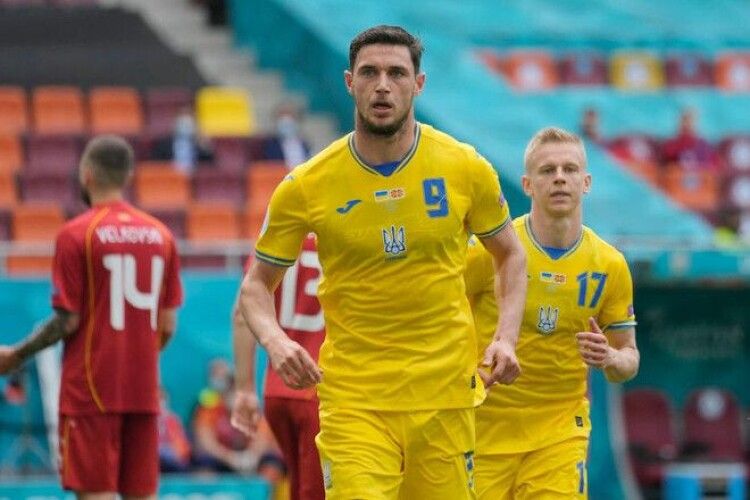 Троє українців увійшли до збірної найгірших гравців Євро-2020