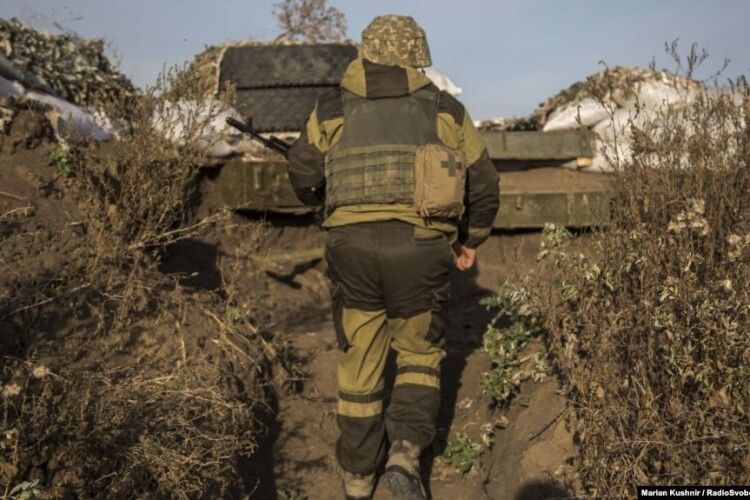У Львів прибув борт із 8 пораненими солдатами