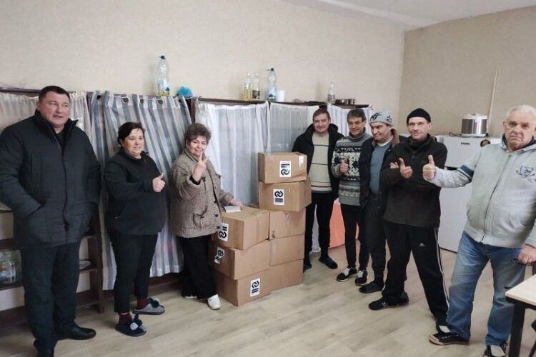 До шелтеру в Домашеві прибули кілька десятків переселенців