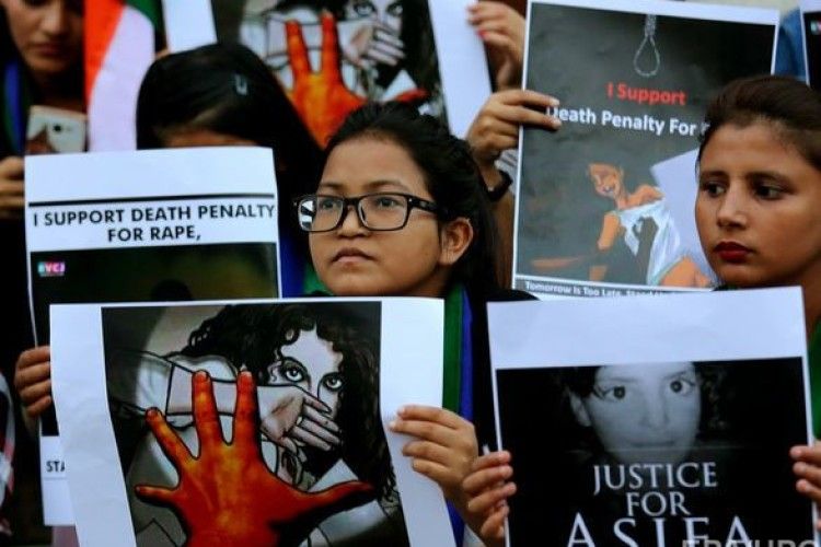 В Індії вішатимуть ґвалтівників дівчаток