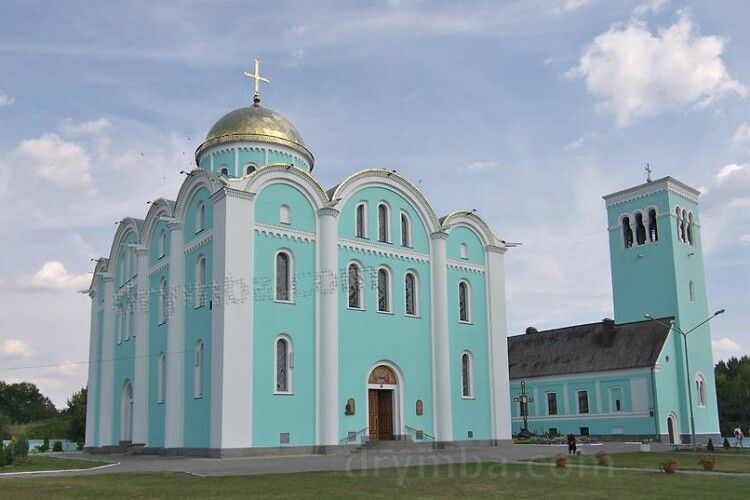Нардеп від Волині пішов до поліції, щоб повернути древній собор державі