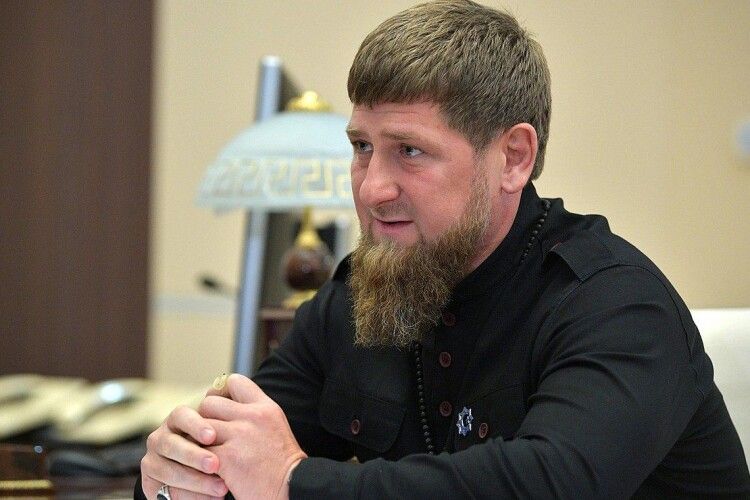Після чуток про смертельну хворобу Кадиров вийшов у прямий ефір (Відео)