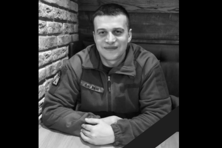 У лікарні від поранень помер Воїн з Волині Роман Пилипчук