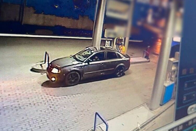 У Луцьку водій перечепив на своїй машині номери, заправився на АЗС на півтори тисячі й втік