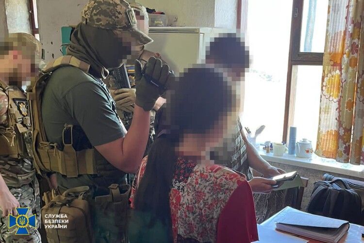 Служба безпеки України затримала двох агенток фсб