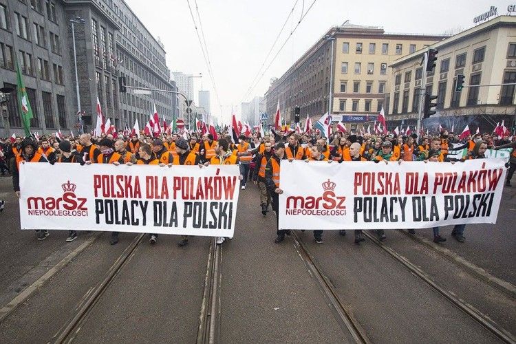 Сьогодні українцям у Варшаві краще не пересуватись поодинці