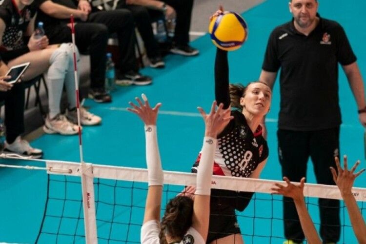 Волейболістка Анастасія Крайдуба знову виступатиме в чемпіонаті Польщі