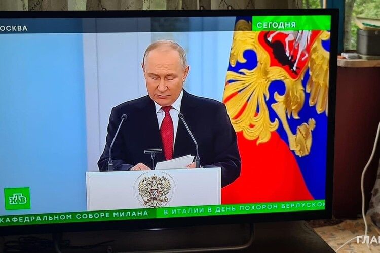 На сьомому місяці після звільнення: у Херсоні показують російські телеканали