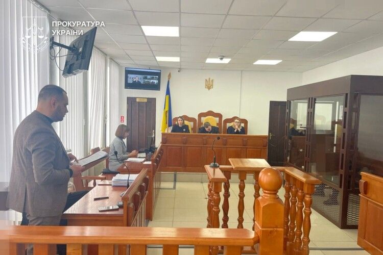 Волинянин отримав довічне ув'язнення за ґвалтування рідних доньок 