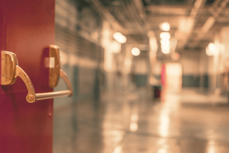 Відомого російського актора госпіталізували до психлікарні (Фото)