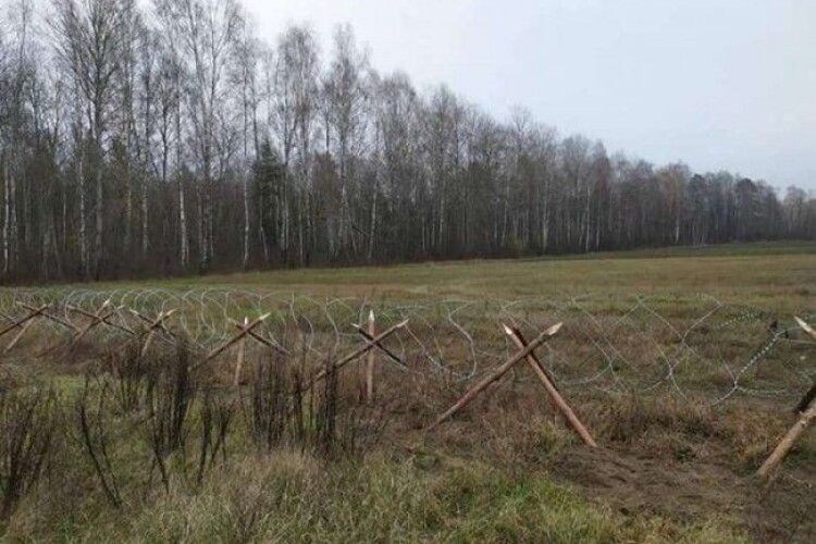 «Справжнє пекло для ворогів»: тероборона Волині зводить протипіхотні бар’єри 