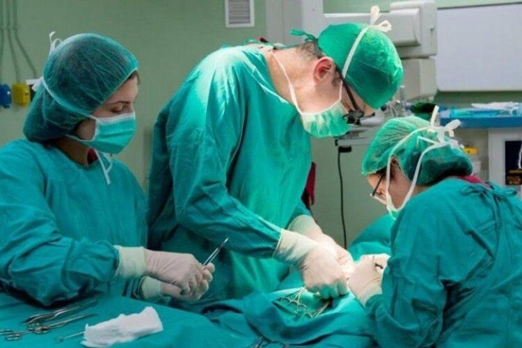 Сумна звістка: у Львові помер пацієнт, якому зробили унікальну пересадку під керівництвом волинського лікаря
