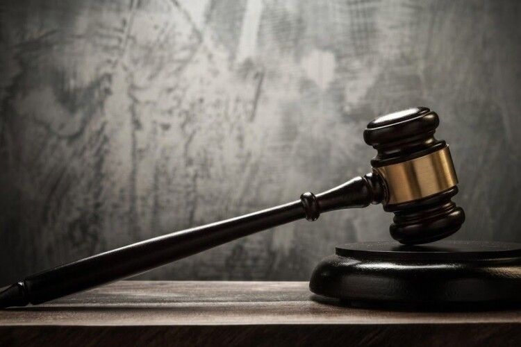 Суд виніс вирок кікбоксеру з Волині, який побив подружжя біля ресторану