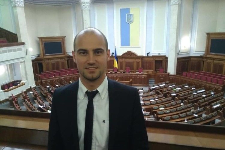 Вперше працівник Маневицької РДА став найкращим держслужбовцем України