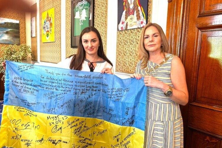 Як український прапор від бійців з Волинської бригади потрапив до Ірландії