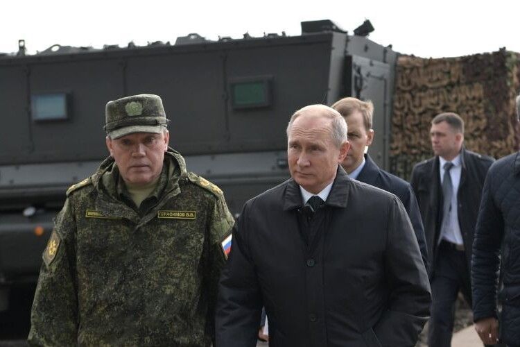 путін збирає на фронті «чималу силу», – військовий експерт про плани кремля