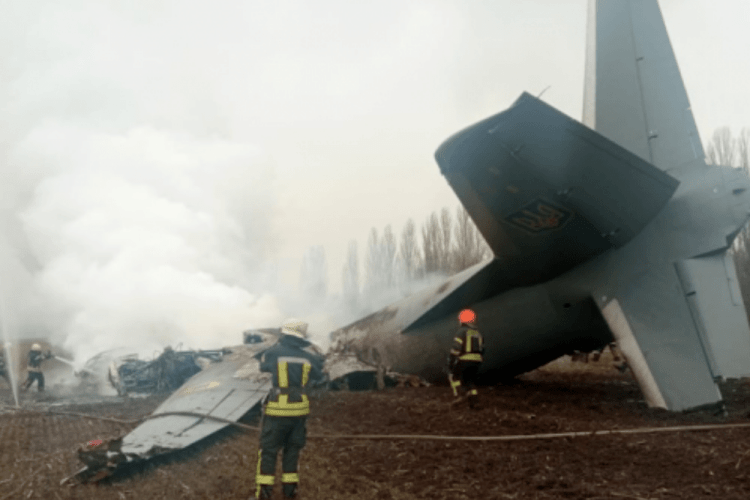 На Київщині впав літак ЗСУ, загинули 5 людей
