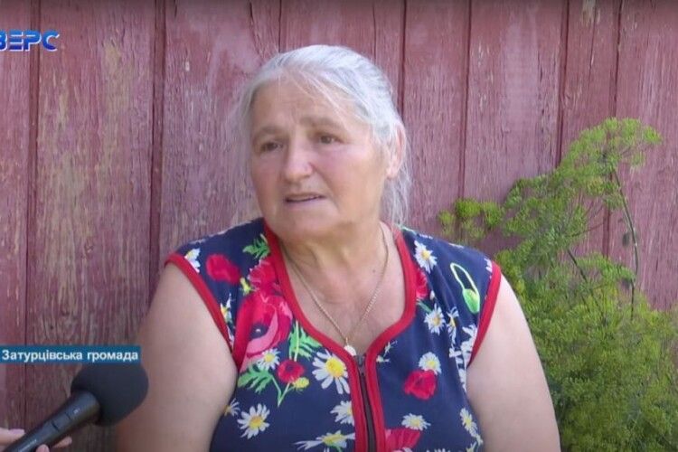 68-річна волинянка може дві години без зупину декламувати вірші (Відео) 