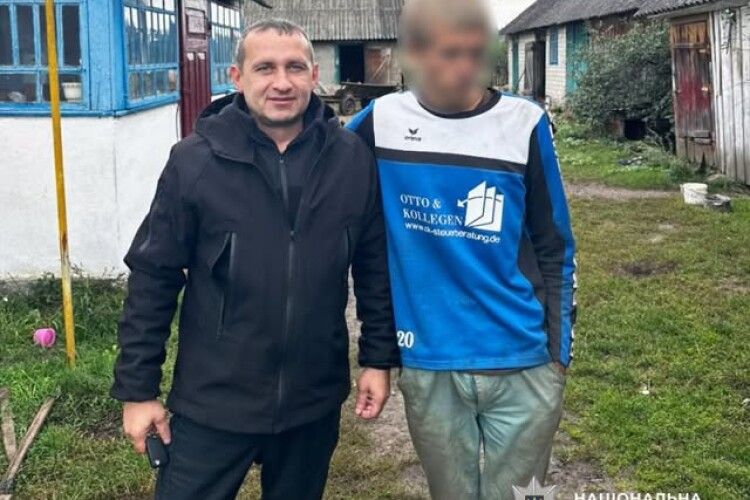 На Рівненщині знайшли юнака, який дві доби блукав лісом